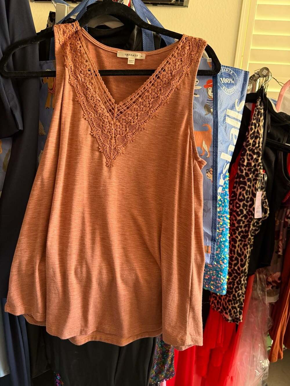 Emerald Brownish-Orange Lace V-Neck Sleeveless Tank Top